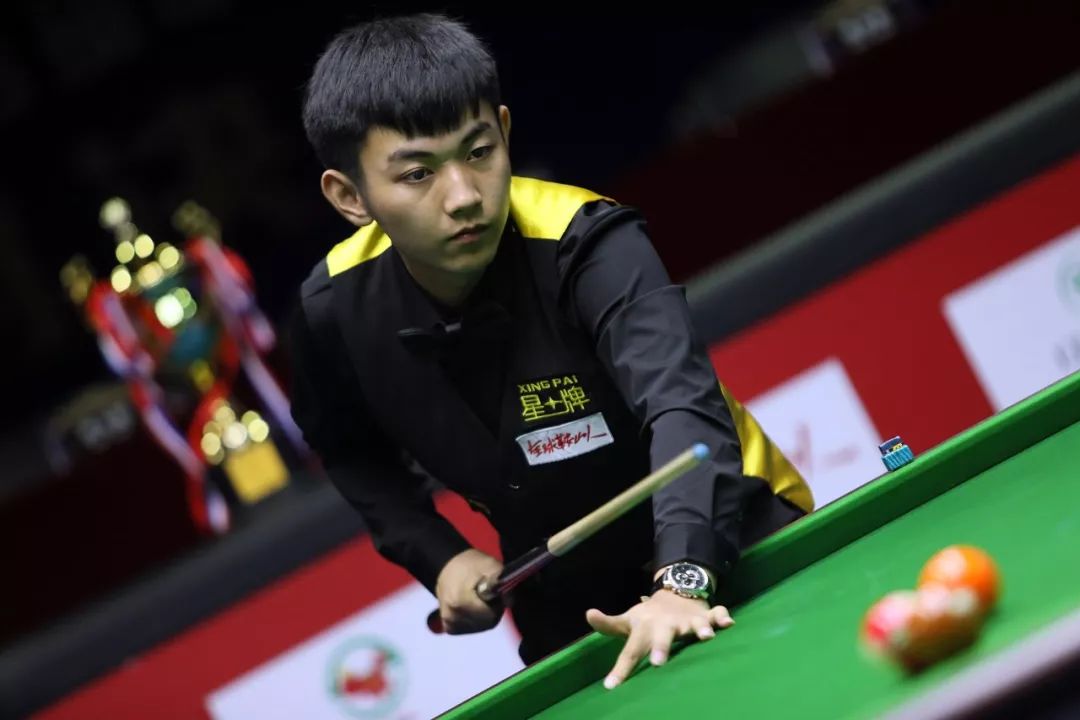 詹姆斯赛后 詹姆斯赛后