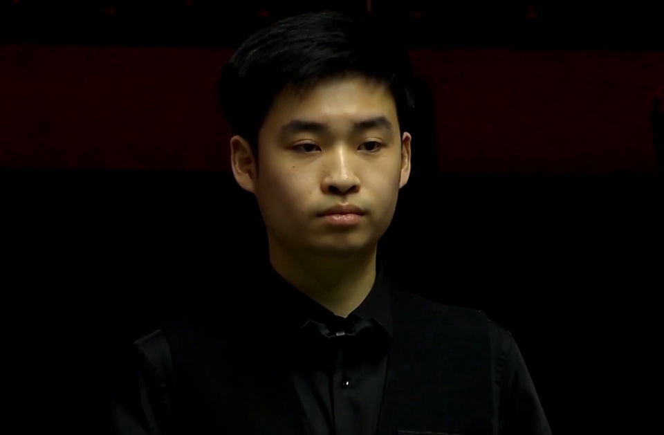 尽管战术执 尽管战术执