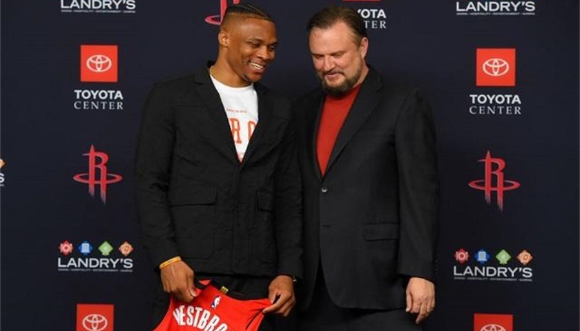 被捆绑在 被捆绑在