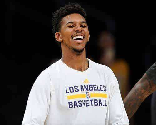 索意图与主 索意图与主