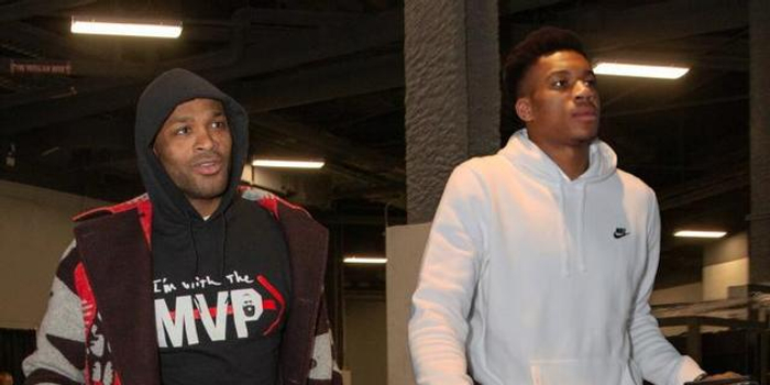 这也是他在 这也是他在