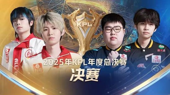 他与队友通 他与队友通